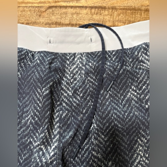 Lululemon Mens T.H.E. Shorts Drawstring Waist Bleached Herringbone Black Size L - Picture 4 of 7